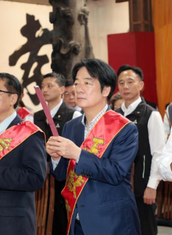 賴清德總統親赴大天后宮春祭　黃偉哲市長陪同見證宗教文化盛事