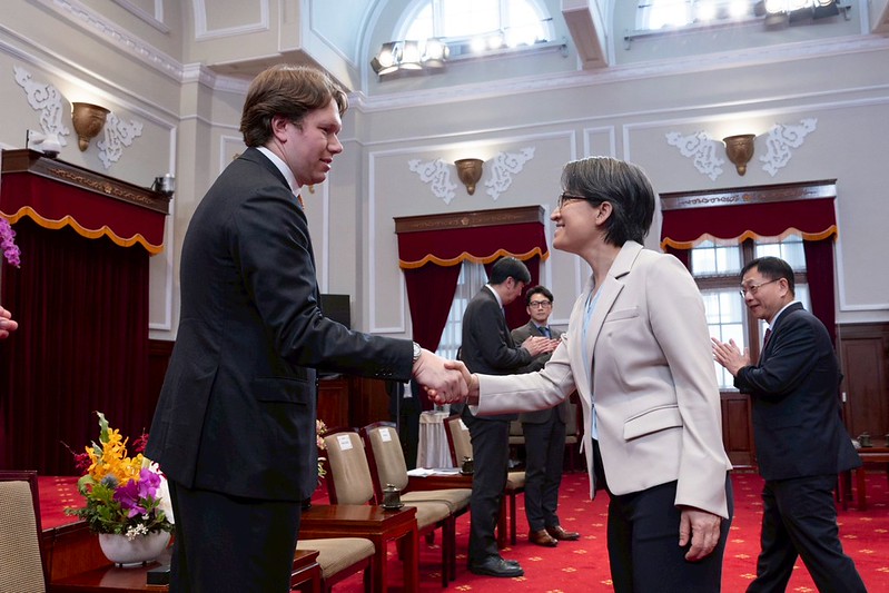 蕭美琴副總統接見美國智庫「外交關係協會」訪團　強調確保臺海和平穩定並積極參與國際事務