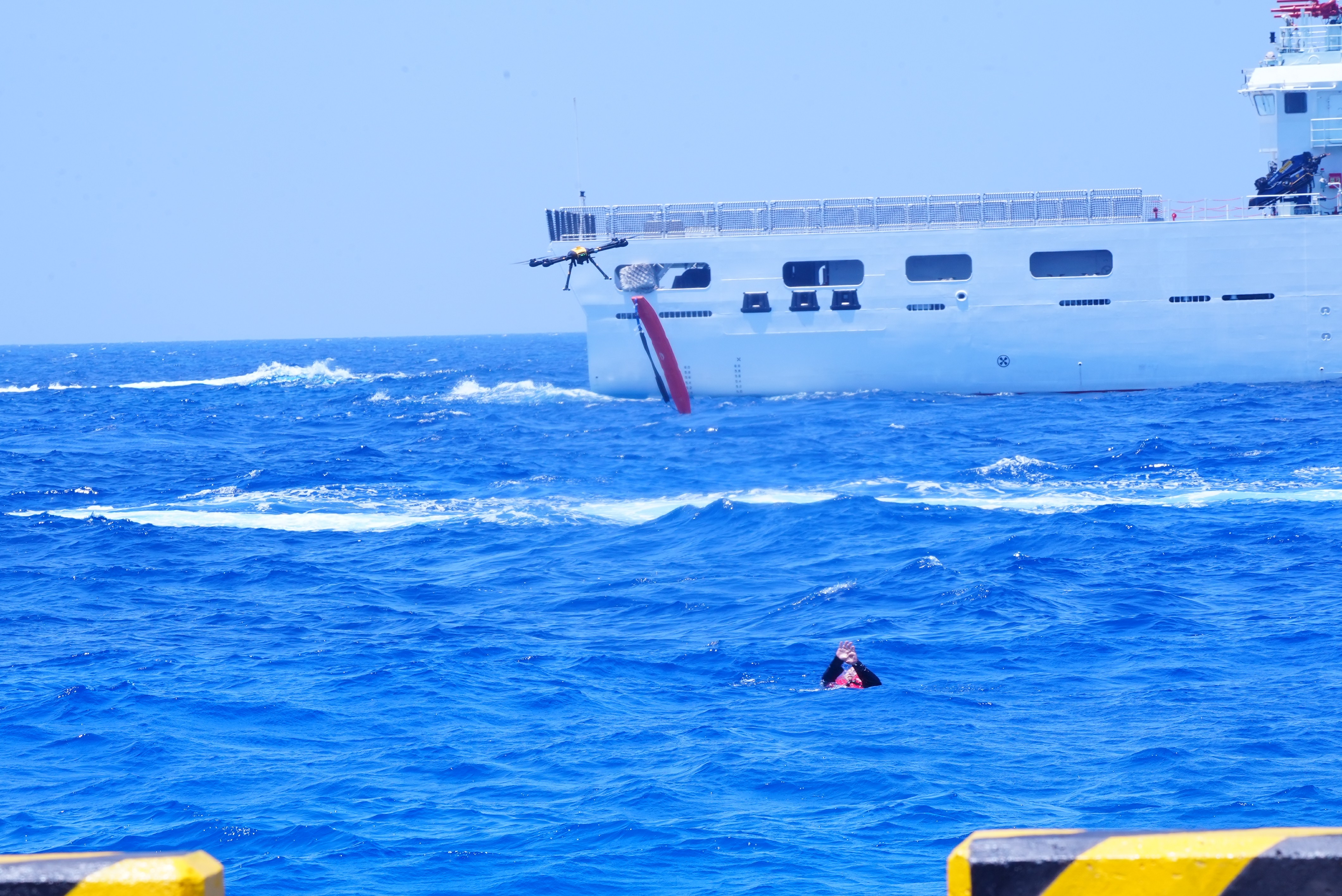 海委會主委管碧玲親赴南沙主持「南援九號」演練　太平島強化南海人道救援量能