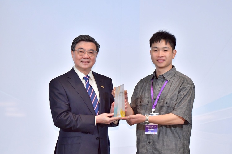 行政院長卓榮泰表揚全國模範勞工　強化勞工權益與勞工照顧政策推進