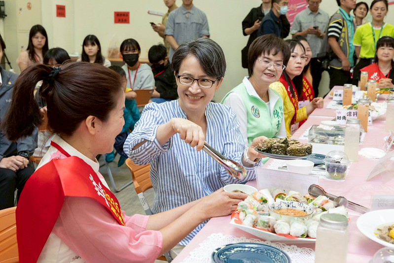 蕭美琴副總統出席彰化家扶母親節活動　盼政府民間攜手成為育兒家庭最堅強後盾